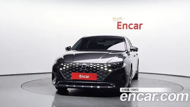 Hyundai Grandeur Новый Grandeur IG — Фото автомобиля 3