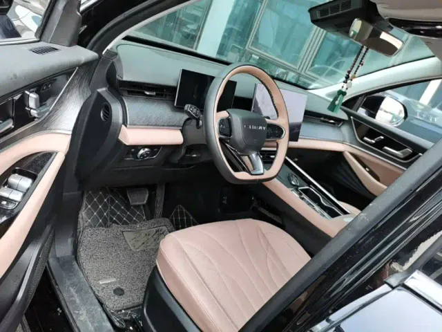 Chery Tiggo 8L — Фото автомобиля 15