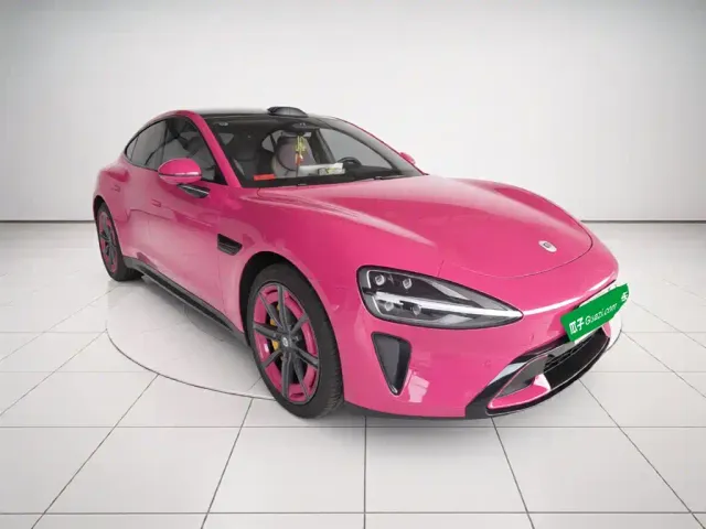 Xiaomi SU7 — Фото автомобиля 24