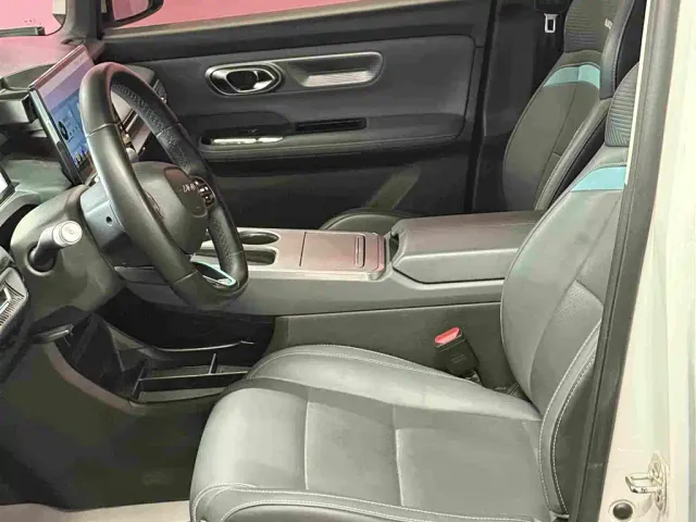 GAC Aion Y — Фото автомобиля 7
