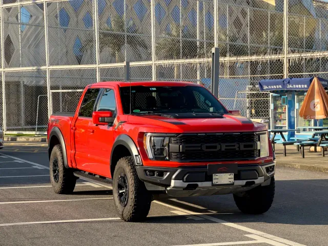 Ford F-150 Raptor — Фото автомобиля 3