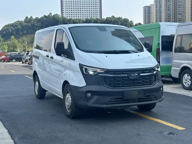 Ford Transit — Фото автомобиля 7