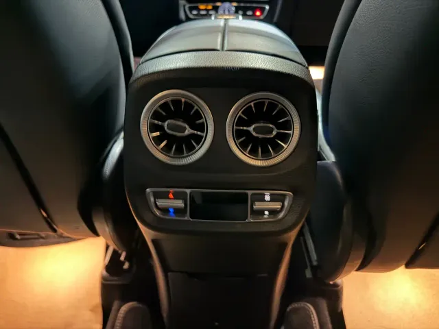 Mercedes-Benz G-Class — Фото автомобиля 18