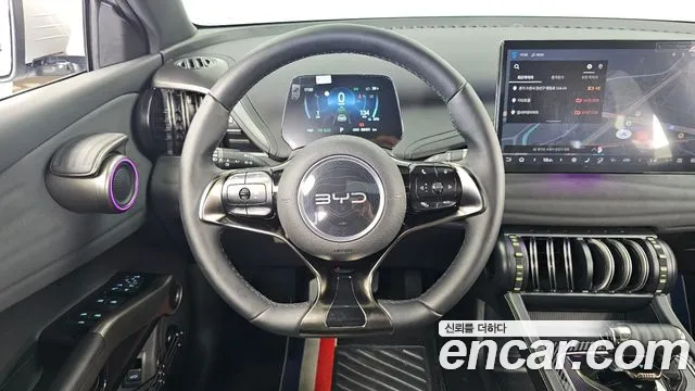 BYD Atto 3 — Фото автомобиля 11