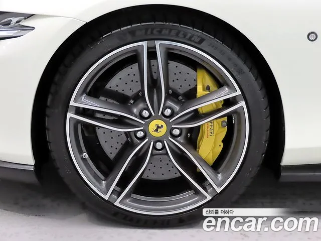Ferrari Roma Roma 3.9 Spider — Фото автомобиля 5