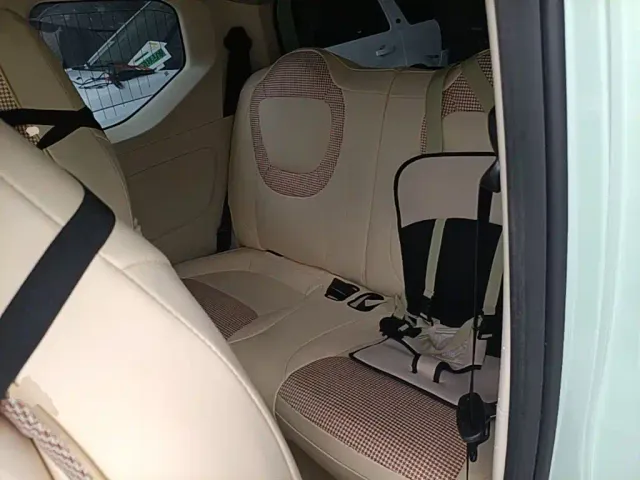 Wuling Hongguang Mini EV — Фото автомобиля 16