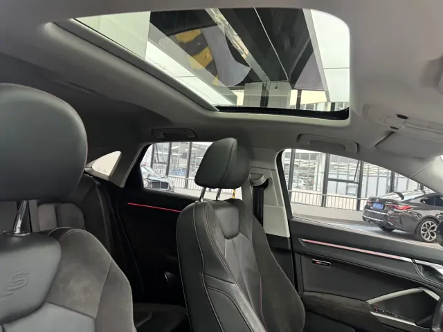 Audi Q3 Sportback — Фото автомобиля 12