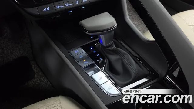 Hyundai Avante CN7 — Фото автомобиля 12