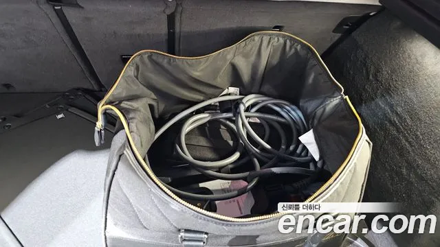 BMW XM — Фото автомобиля 28