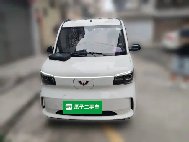 Wuling Zhiguang NEV — Фото автомобиля 2