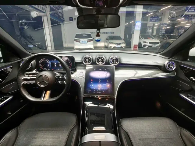 Mercedes-Benz C-Class — Фото автомобиля 4