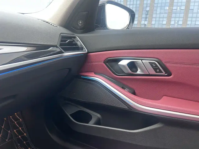 BMW 3 Series — Фото автомобиля 4