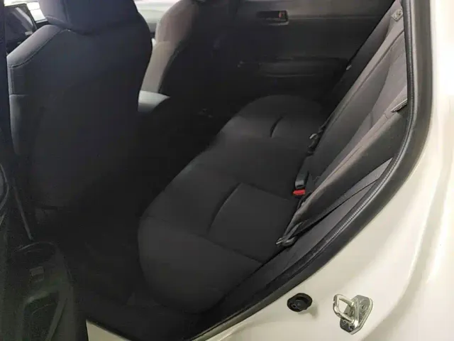 Toyota Corolla Cross — Фото автомобиля 12