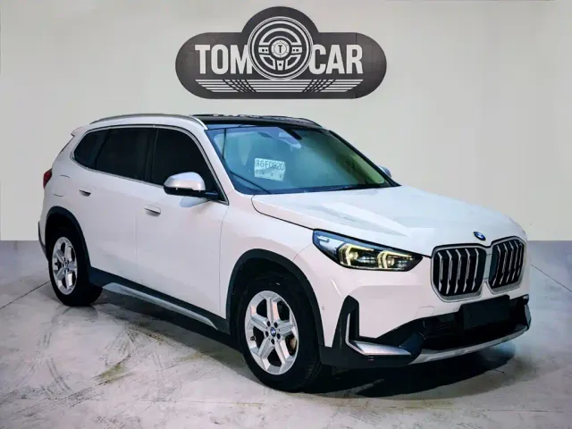 BMW X1 — Фото автомобиля 3