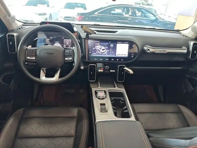 Haval Big Dog — Фото автомобиля 9