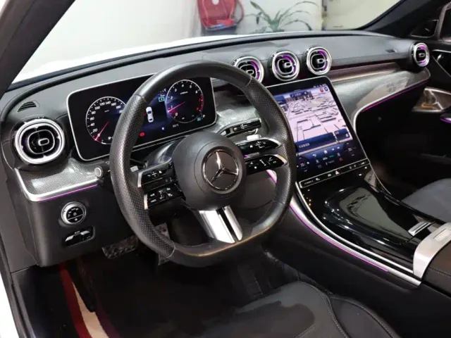 Mercedes-Benz C-Class — Фото автомобиля 10