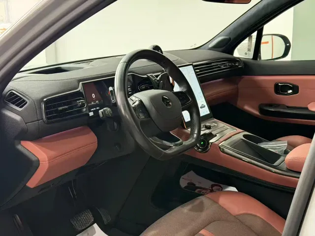 Nio EC6 — Фото автомобиля 7