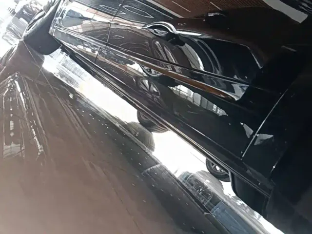Li Auto L9 — Фото автомобиля 21