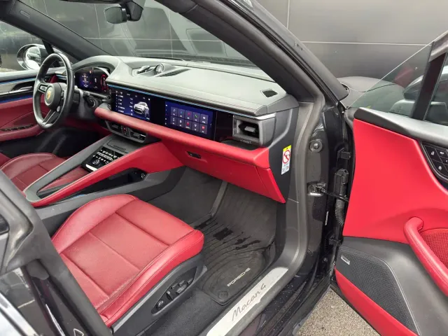 Porsche Macan EV — Фото автомобиля 20