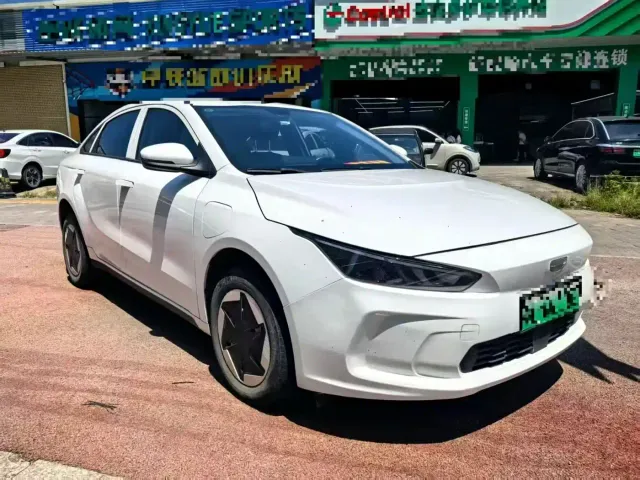 Geely Geometry A — Фото автомобиля 3