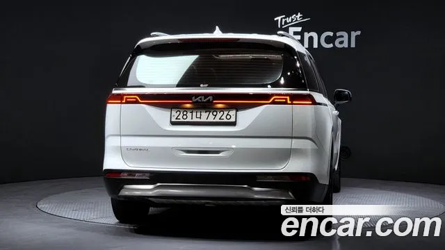 Kia Canival Carnival 4 поколение 9 мест Signature — Фото автомобиля 4