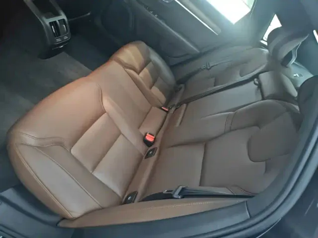 Volvo S90 — Фото автомобиля 16