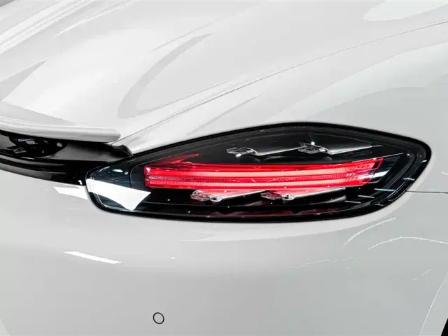 Porsche 718 — Фото автомобиля 9