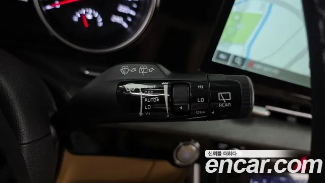 Kia Canival Carnival 4 поколение Бензин 9 мест Prestige — Фото автомобиля 8