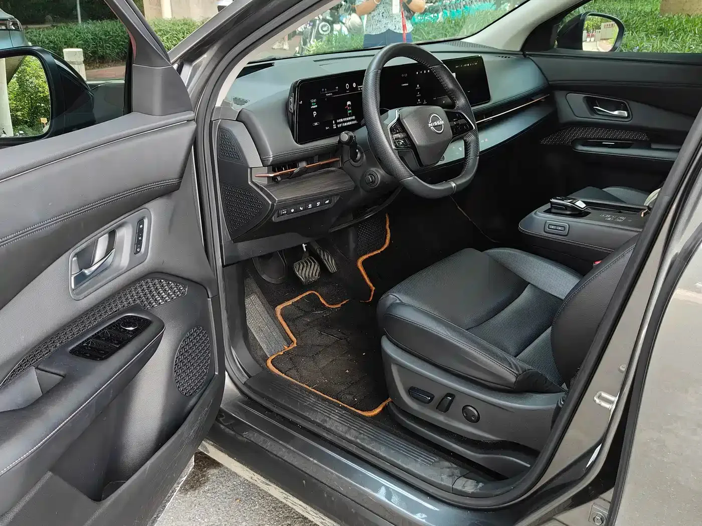Nissan Nissan ARIYA 2022 2WD Long Range Top Edition — Фото автомобиля 10