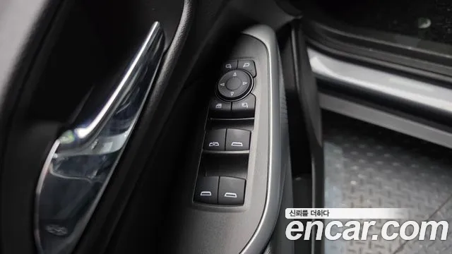 ChevroletGMDaewoo Trax Trax Кроссовер — Фото автомобиля 14