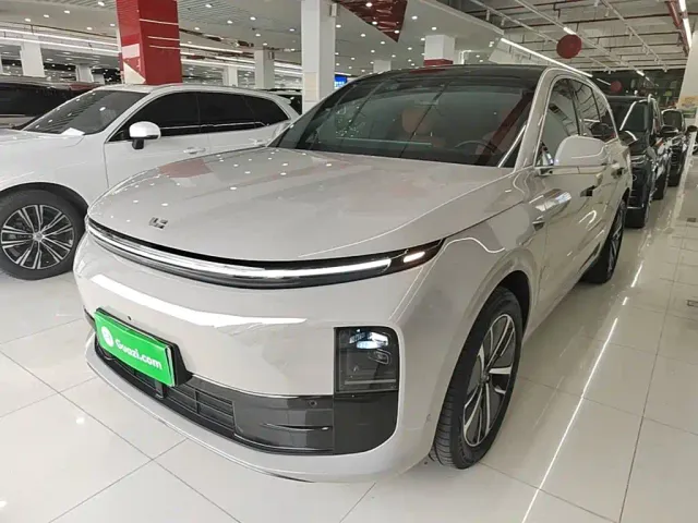 Фотография автомобиля — Li Auto L6