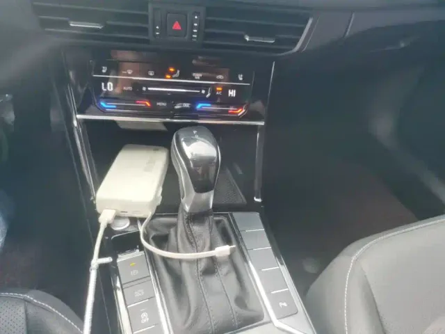 Volkswagen Passat — Фото автомобиля 13