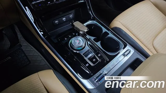 Kia Canival Carnival 4 поколение Бензин 9 мест Noblesse — Фото автомобиля 9