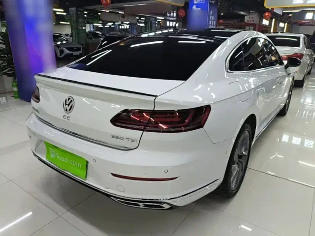 Volkswagen CC — Фото автомобиля 6