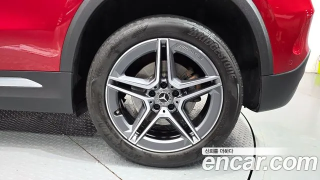 Mercedes-Benz GLA-Class H247 — Фото автомобиля 21