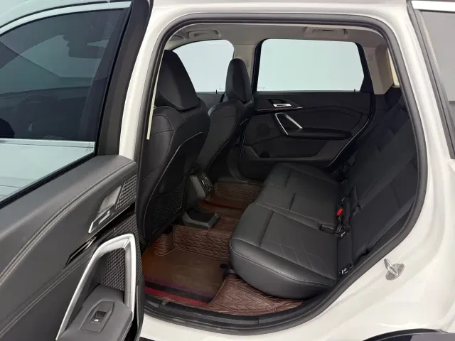 BMW X1 — Фото автомобиля 16