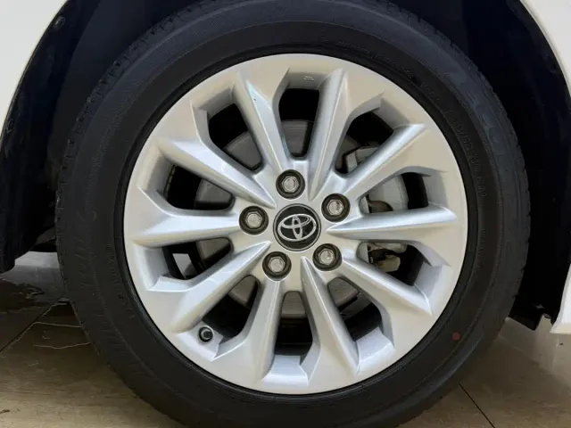 Toyota Corolla — Фото автомобиля 22
