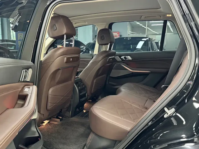 BMW X5 — Фото автомобиля 6