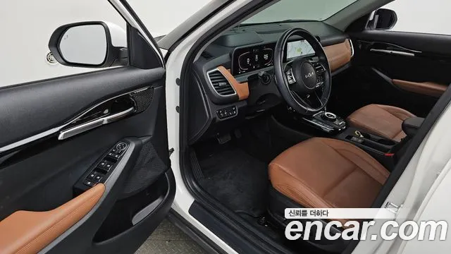 Kia Seltos Бензин 1.6 турбо 2WD — Фото автомобиля 9