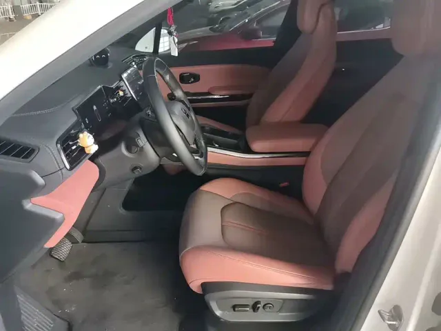 Nio EC6 — Фото автомобиля 14
