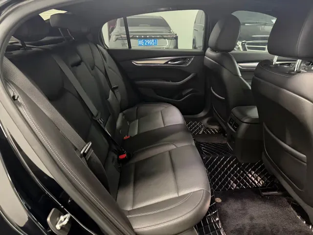 Cadillac CT5 — Фото автомобиля 15