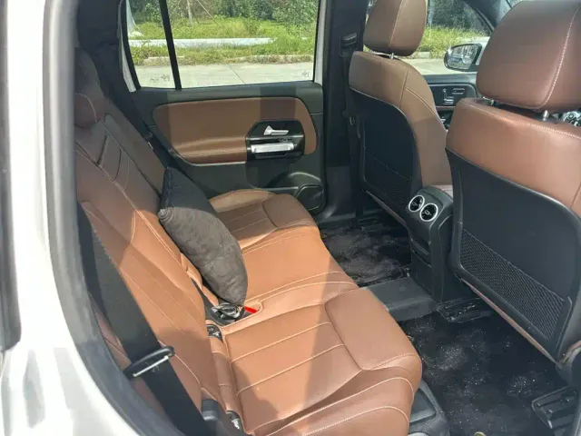 Mercedes-Benz EQB — Фото автомобиля 4