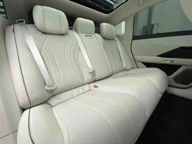 Toyota BoZhi 7 — Фото автомобиля 25
