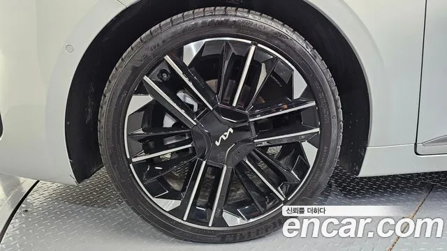 Kia K8 Signature — Фото автомобиля 5