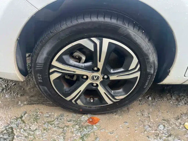 Changan Benben E-Star — Фото автомобиля 6