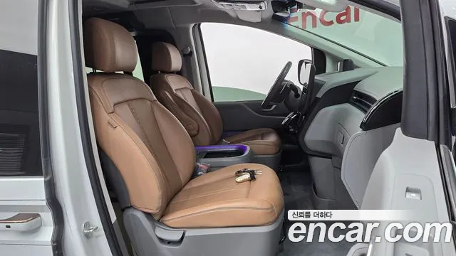 Hyundai Staria Staria — Фото автомобиля 7