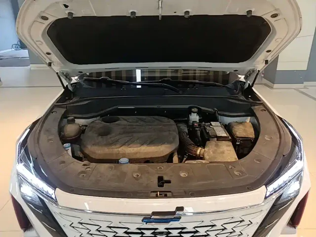 Changan Z6 — Фото автомобиля 19