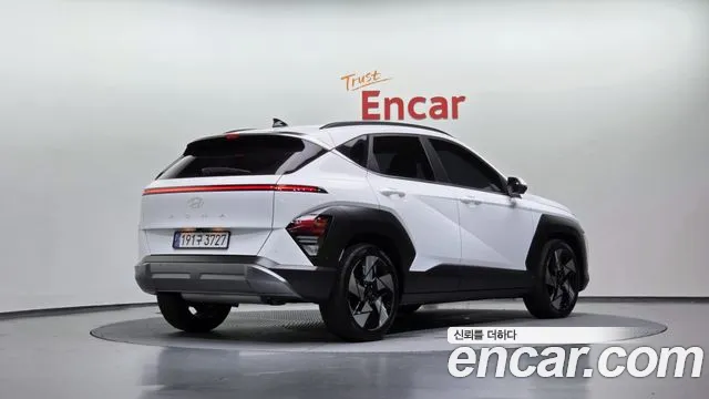 Hyundai Kona — Фото автомобиля 2