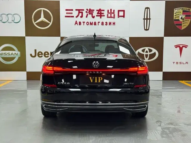 Volkswagen Passat — Фото автомобиля 5