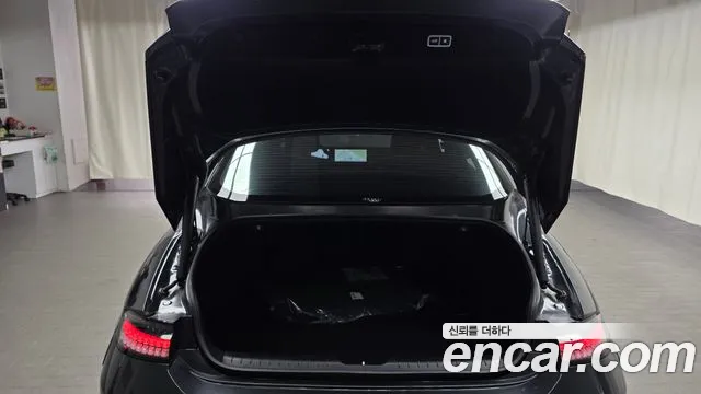Hyundai Ioniq 6 — Фото автомобиля 20